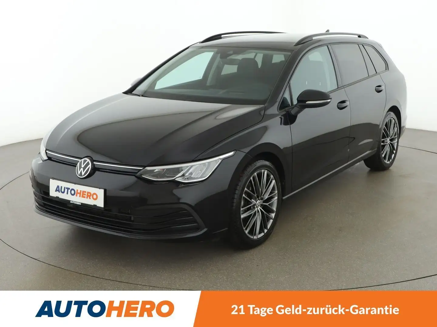 Volkswagen Golf 2.0 TDI Life Aut. *HUD*LED*ACC*NAVI*CAM*SPUR*TOT* Schwarz - 1