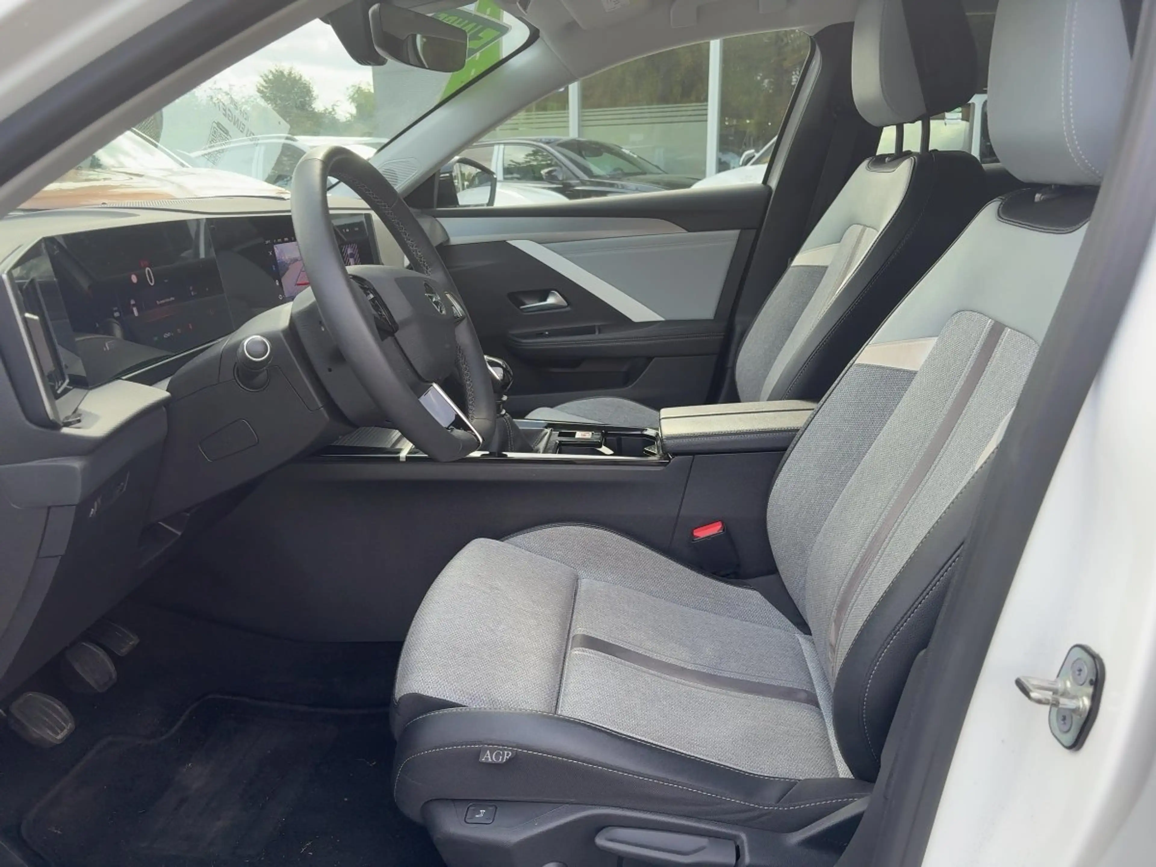 Opel Astra L 1.2 Turbo Elegance *HU AU NEU* — photo 9