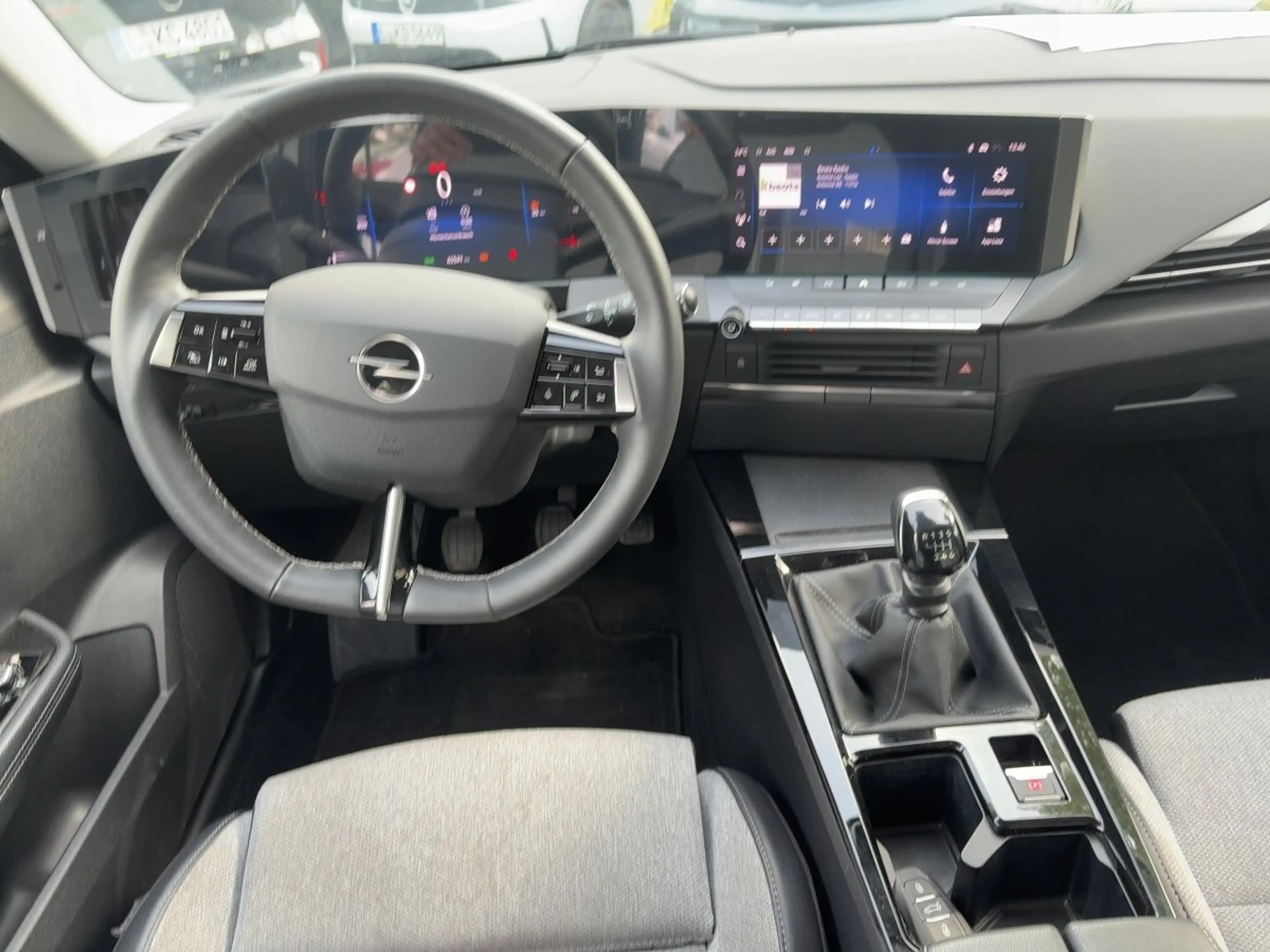 Opel Astra L 1.2 Turbo Elegance *HU AU NEU* — photo 11