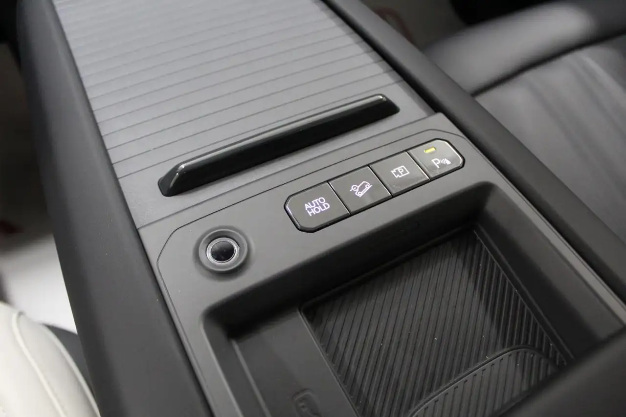 Kia EV9 снимка Kia EV9