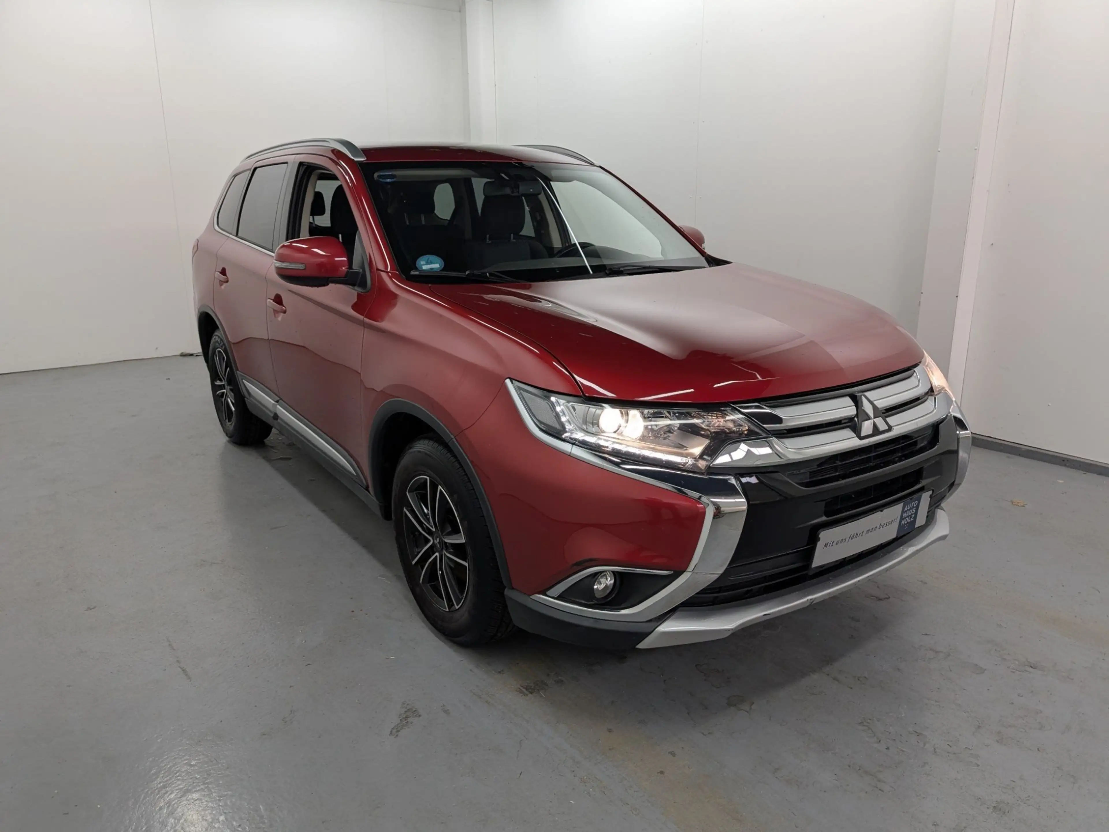 Mitsubishi Outlander 2.0 MIVEC Edition Kamera SHZ — photo 5