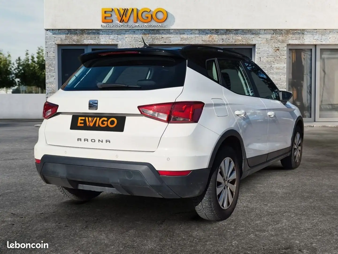 SEAT Arona 1.0 tsi 115 ecomotive style go dsg bva Wit - 2