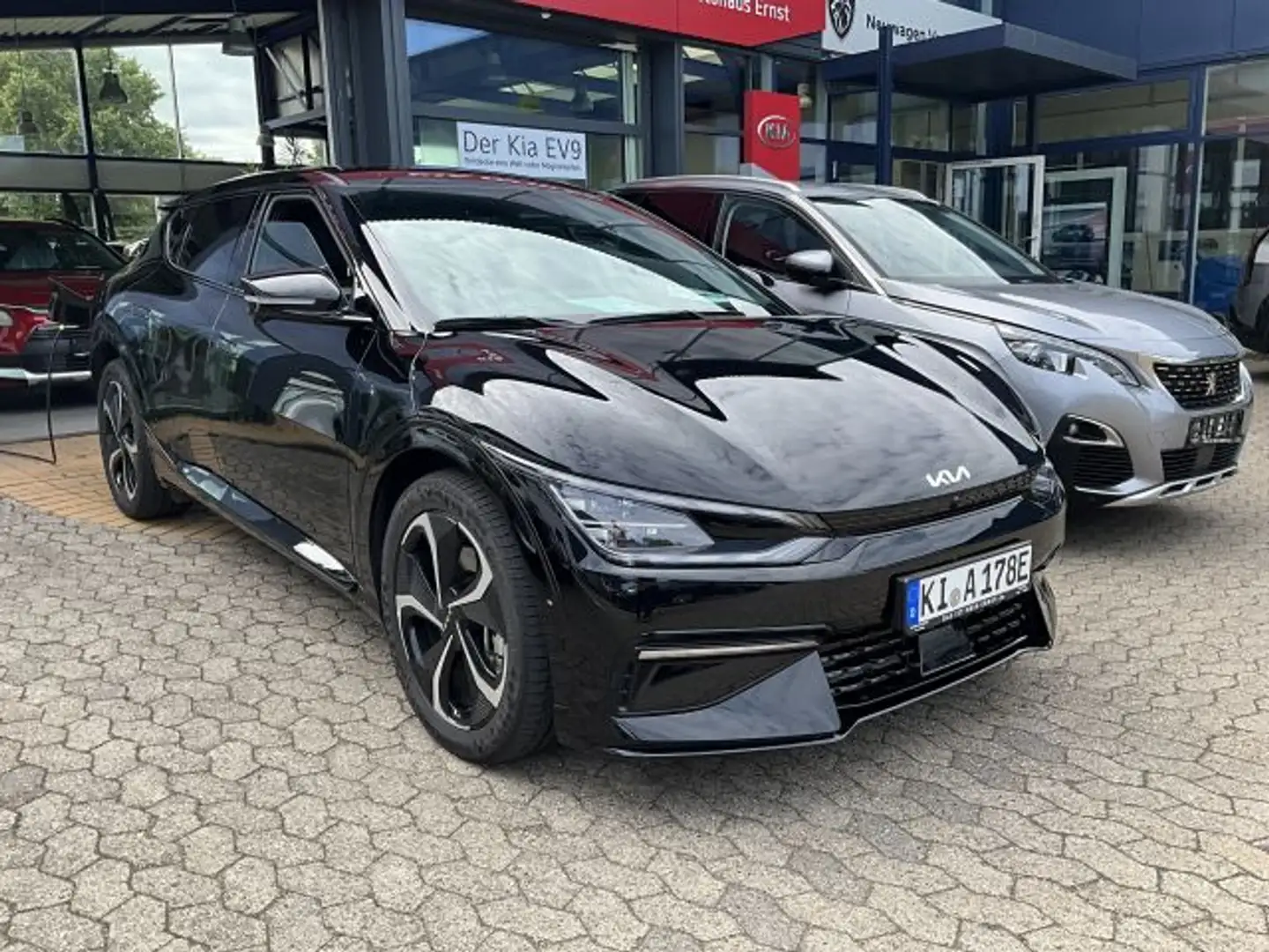 Kia EV6 77,4-kWh AWD GT-line Schwarz - 1