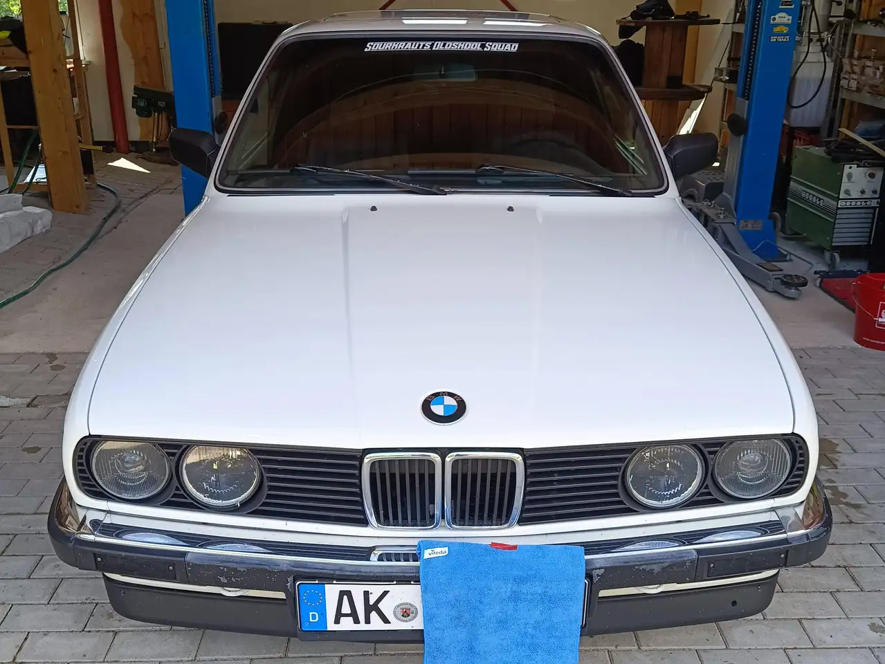 BMW 330 E30 325i / 330i, foto 2