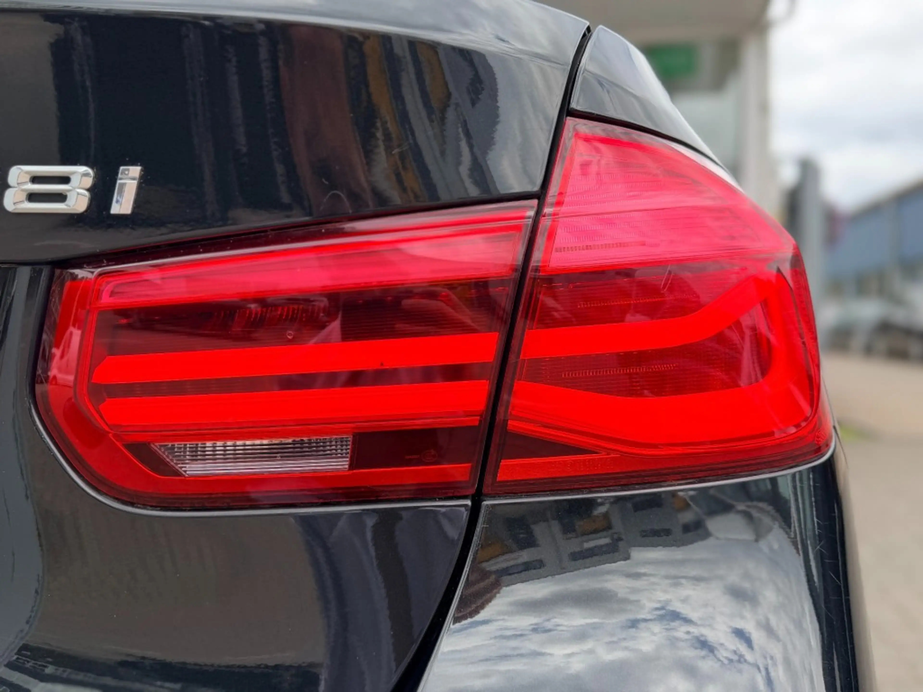 BMW 318 318i Executive M Sport I Navigatie I Climate I Xen — photo 11