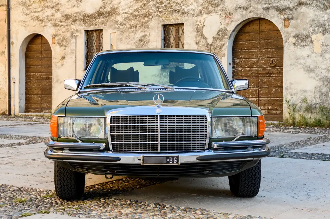 Mercedes-Benz 450 SEL, foto 2
