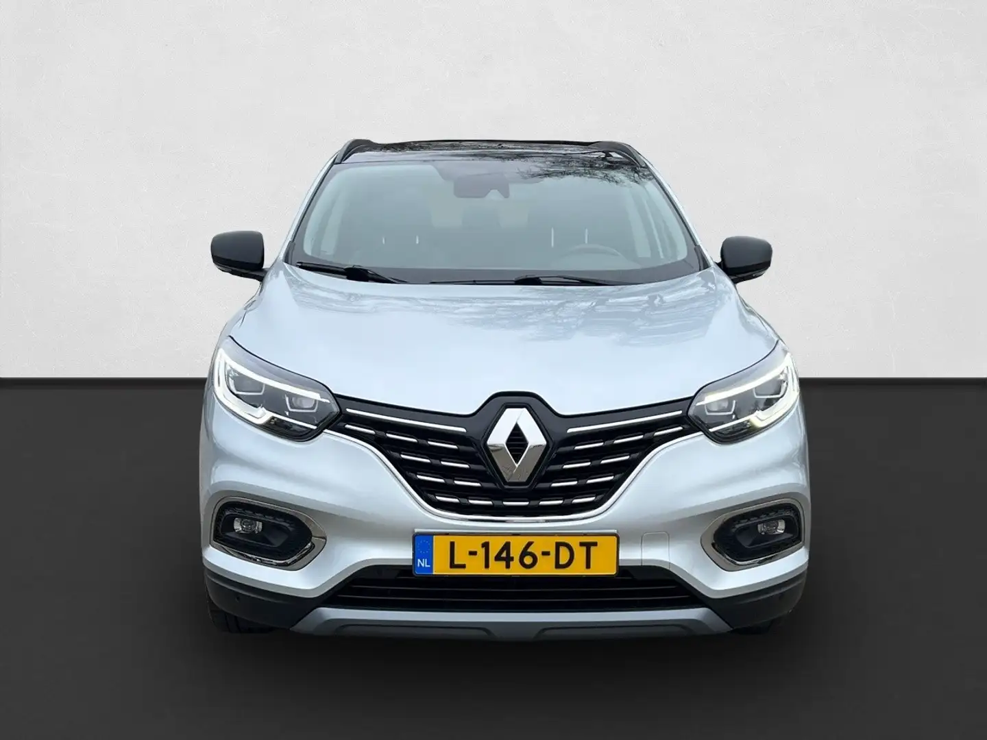 Renault Kadjar 1.3 TCe Intens / STOELVERWARMING / PANO / CAMERA / Grey - 2