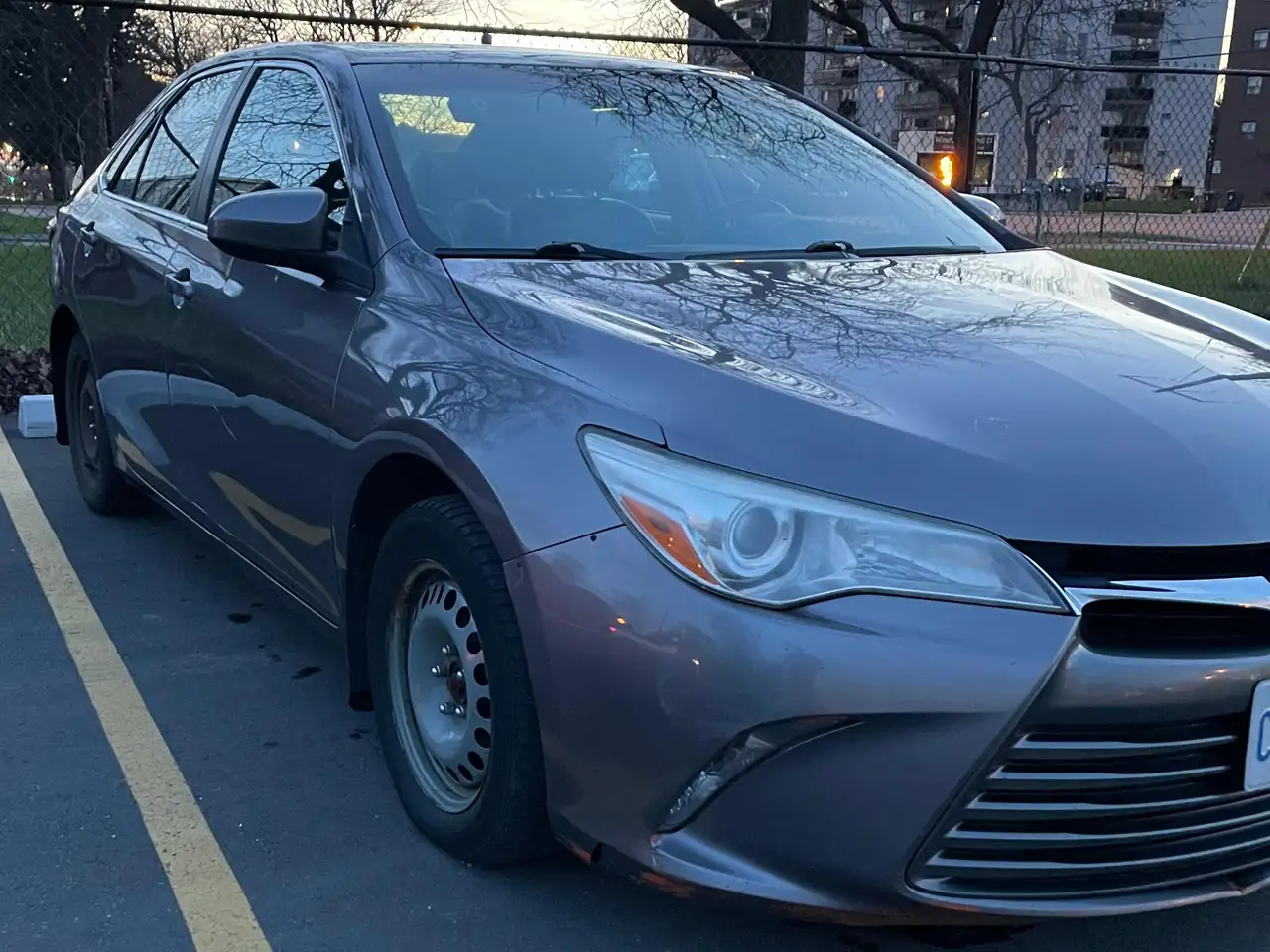 Toyota Camry снимка Toyota Camry