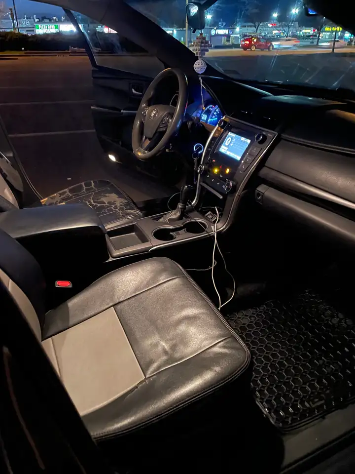 Toyota Camry снимка Toyota Camry