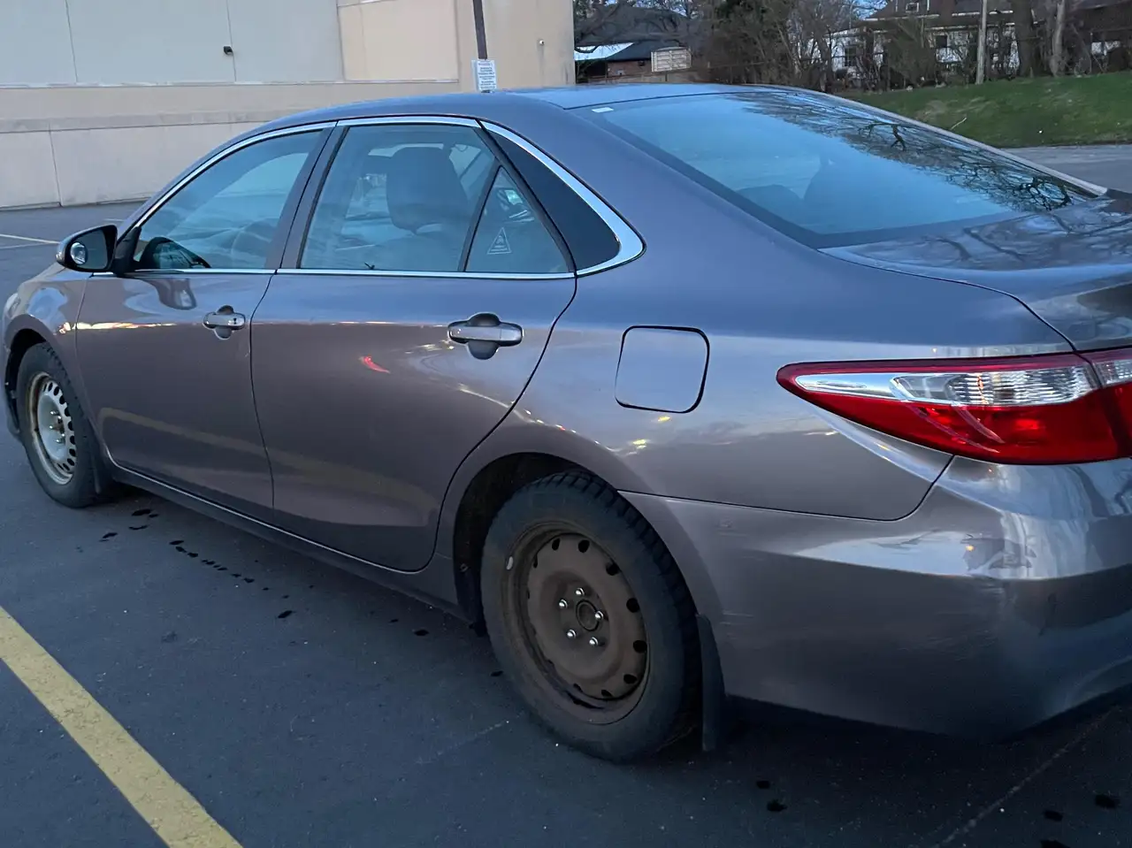 Toyota Camry снимка Toyota Camry