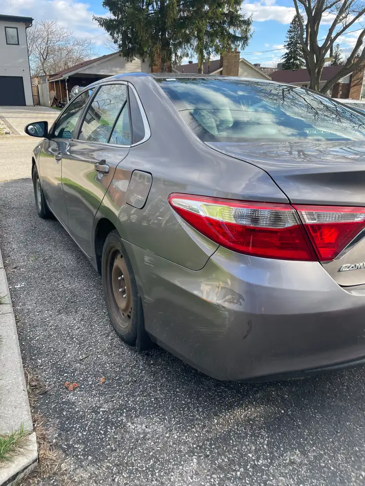 Toyota Camry снимка Toyota Camry