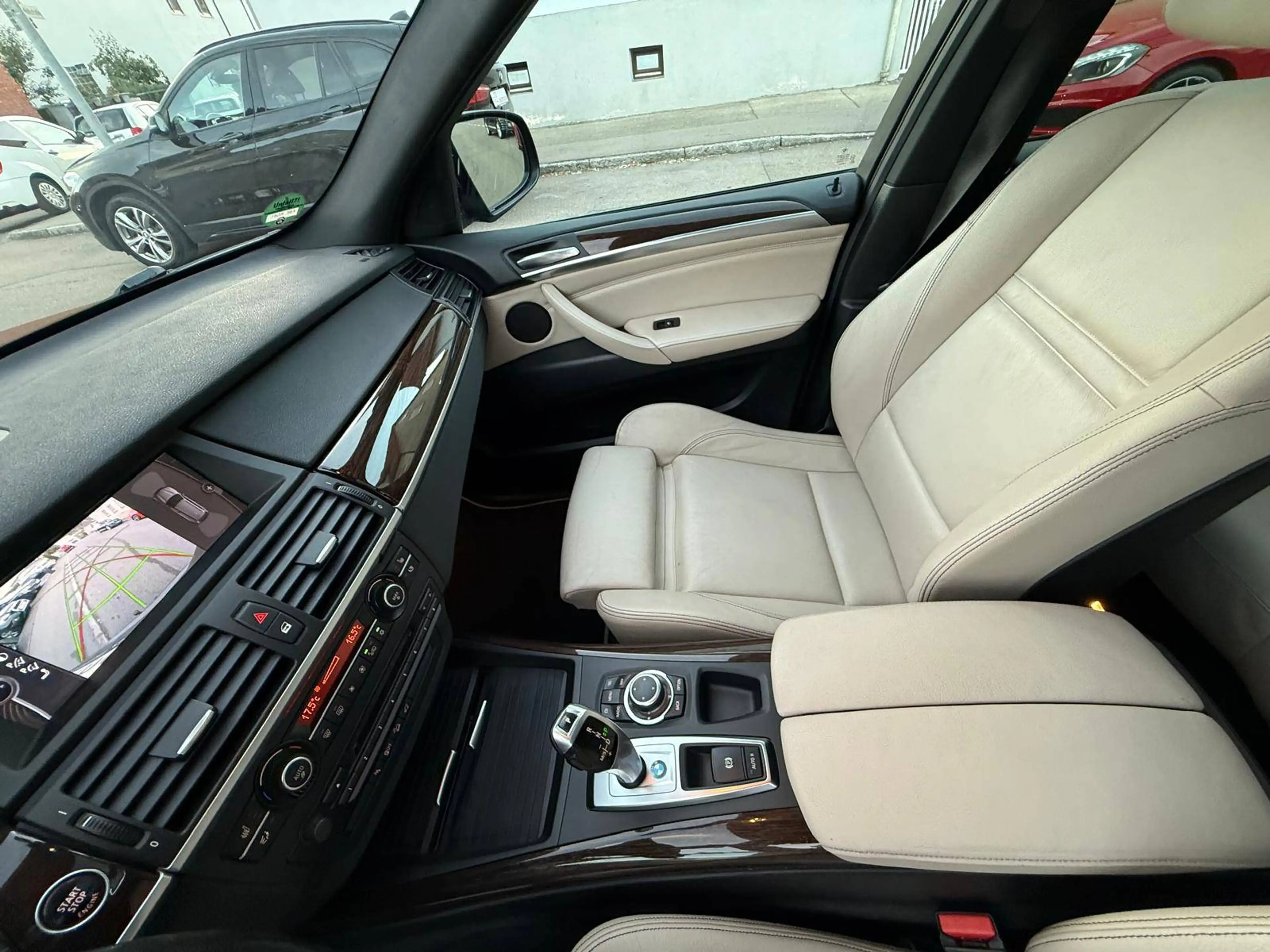BMW X5 xDrive 30 d, -Pano, Shz, Hud, Kammera,Voll — photo 6