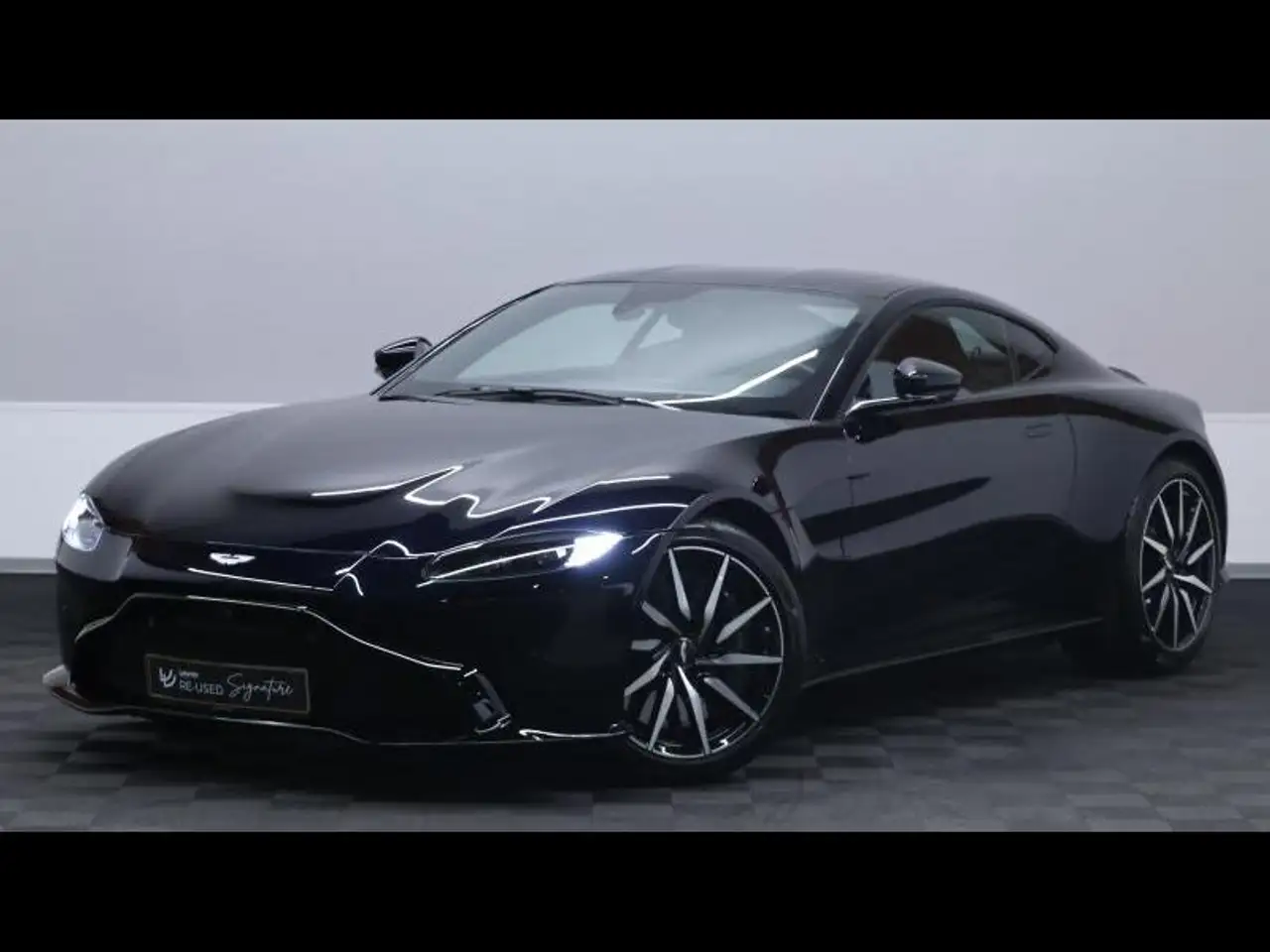 Aston Martin Vantage