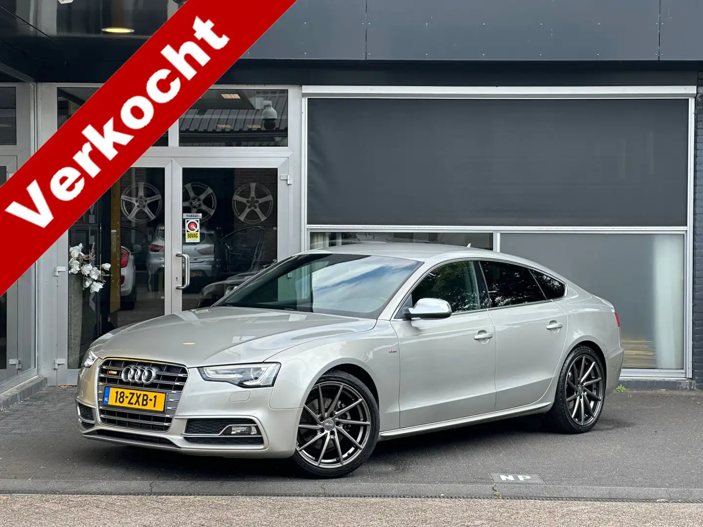 Audi A5 Sportback 1.8 TFSI S Edition 2xS-LINE / AUTOMAAT / Grau - 1