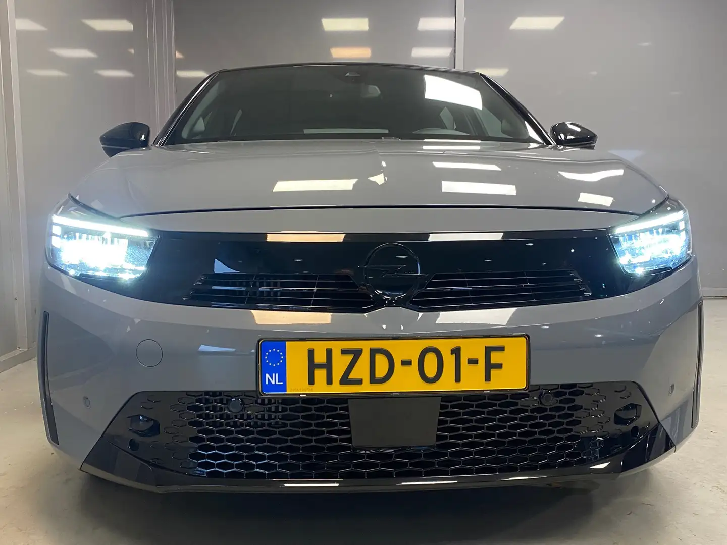 Opel Corsa 1.2 100 pk Turbo GS-Line | CAMERA | CAR PLAY | LED Gris - 2