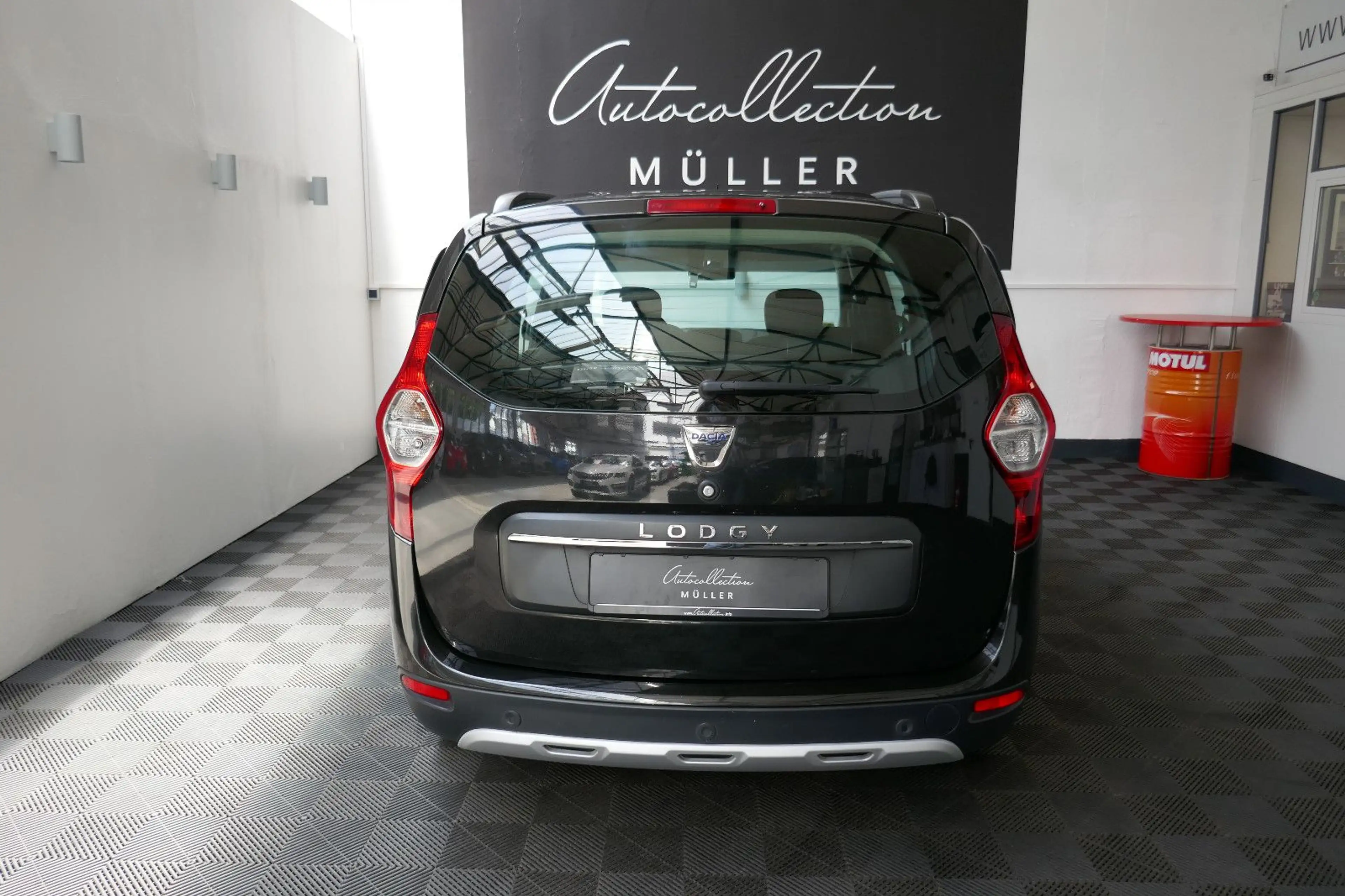 Dacia Lodgy Stepway *KLIMA*NAVI*1.HD.*7 Sitzer*57 TKM — photo 8