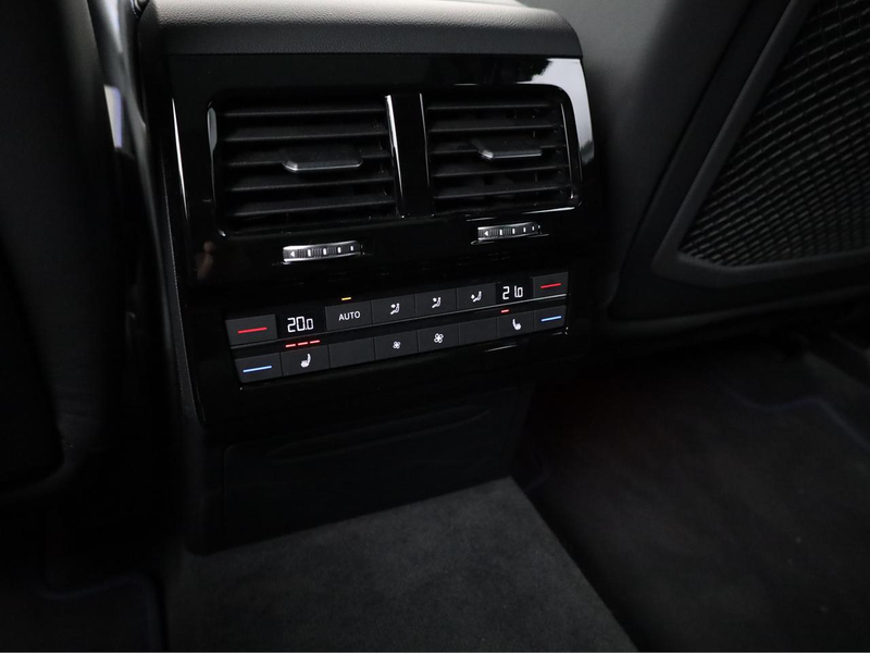 Volkswagen Touareg 3,0 TFSI eHybrid 462 PK TIPTRONIC 4 MOTION — photo 15