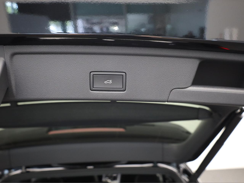 Volkswagen Touareg 3,0 TFSI eHybrid 462 PK TIPTRONIC 4 MOTION — photo 12