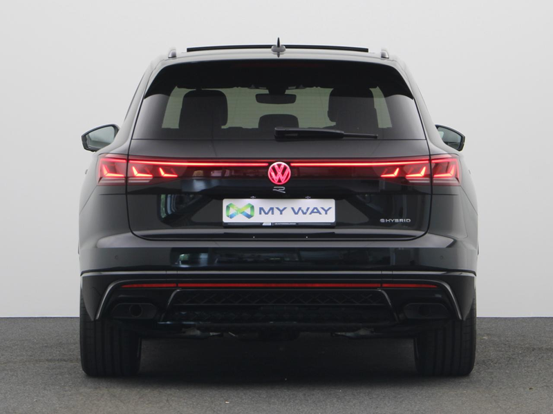 Volkswagen Touareg 3,0 TFSI eHybrid 462 PK TIPTRONIC 4 MOTION — photo 6