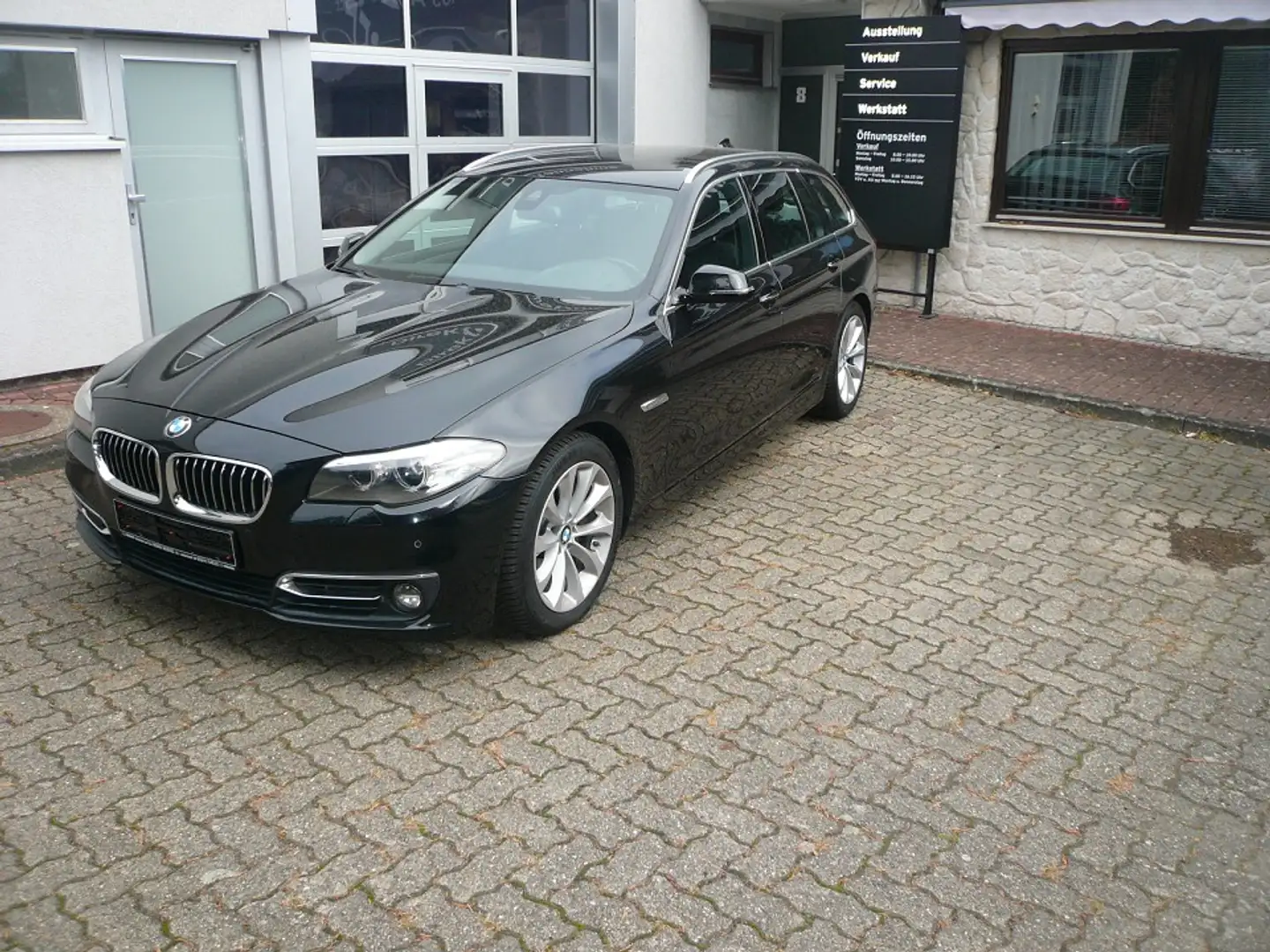 BMW 530 D Touring/AH-Kupplung elektrisch/DPF-Filter neu/ 5 Schwarz - 2