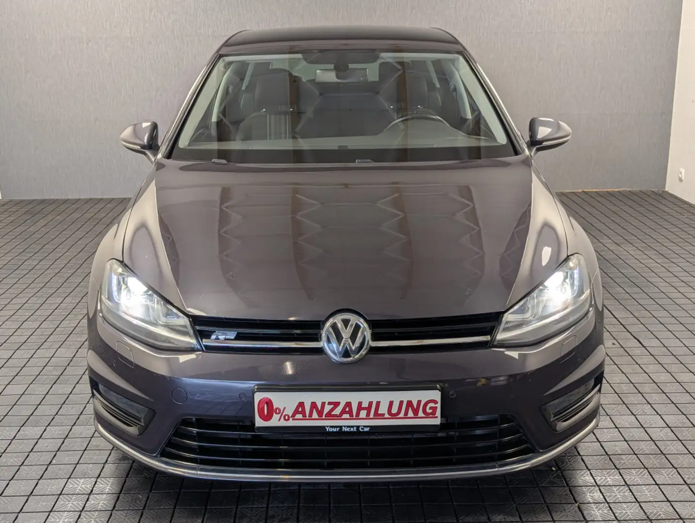 Volkswagen Golf 2.0 TDI DSG R-Line+Lounge+Bi-Xenon+Ambiente Grijs - 2