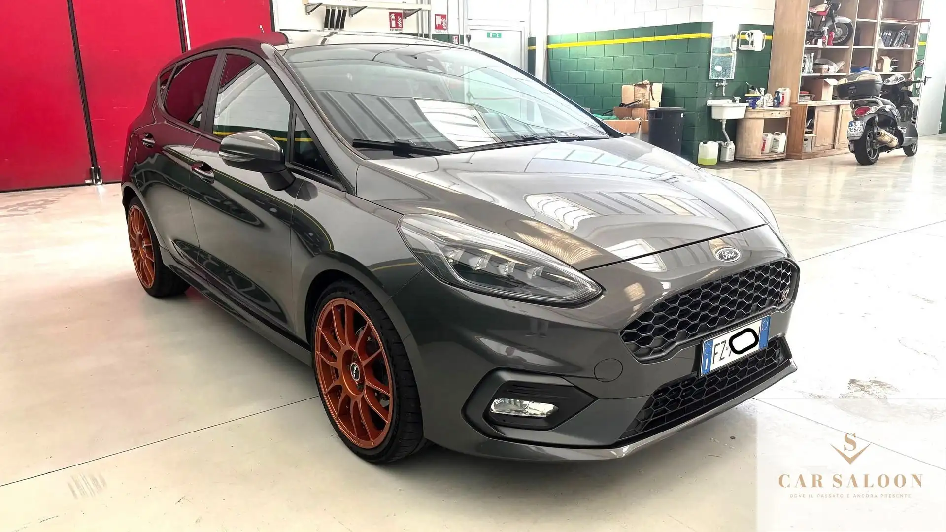 Ford Fiesta Fiesta 1.5 Ecoboost 200 CV 5 porte ST Grigio - 2