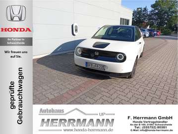 Honda e Advance-Paket, Allwettereifen