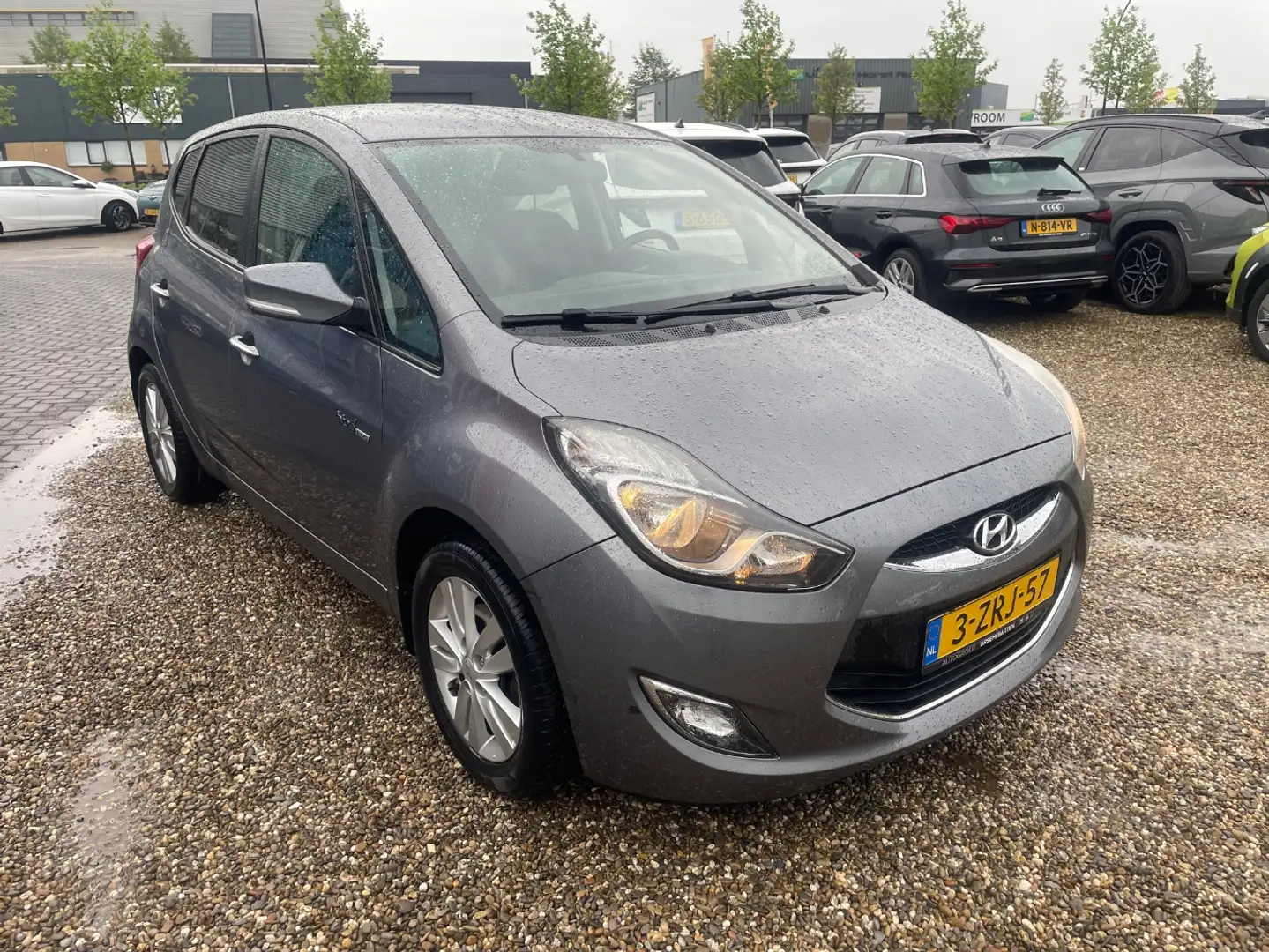 Hyundai iX20 1.4i Go! VERWACHT| Cruise Control | Lichtmetalen v Серый - 2
