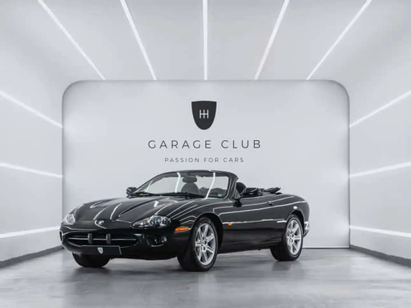 Jaguar XK XK8 Convertible 4.0 Aut. - 1