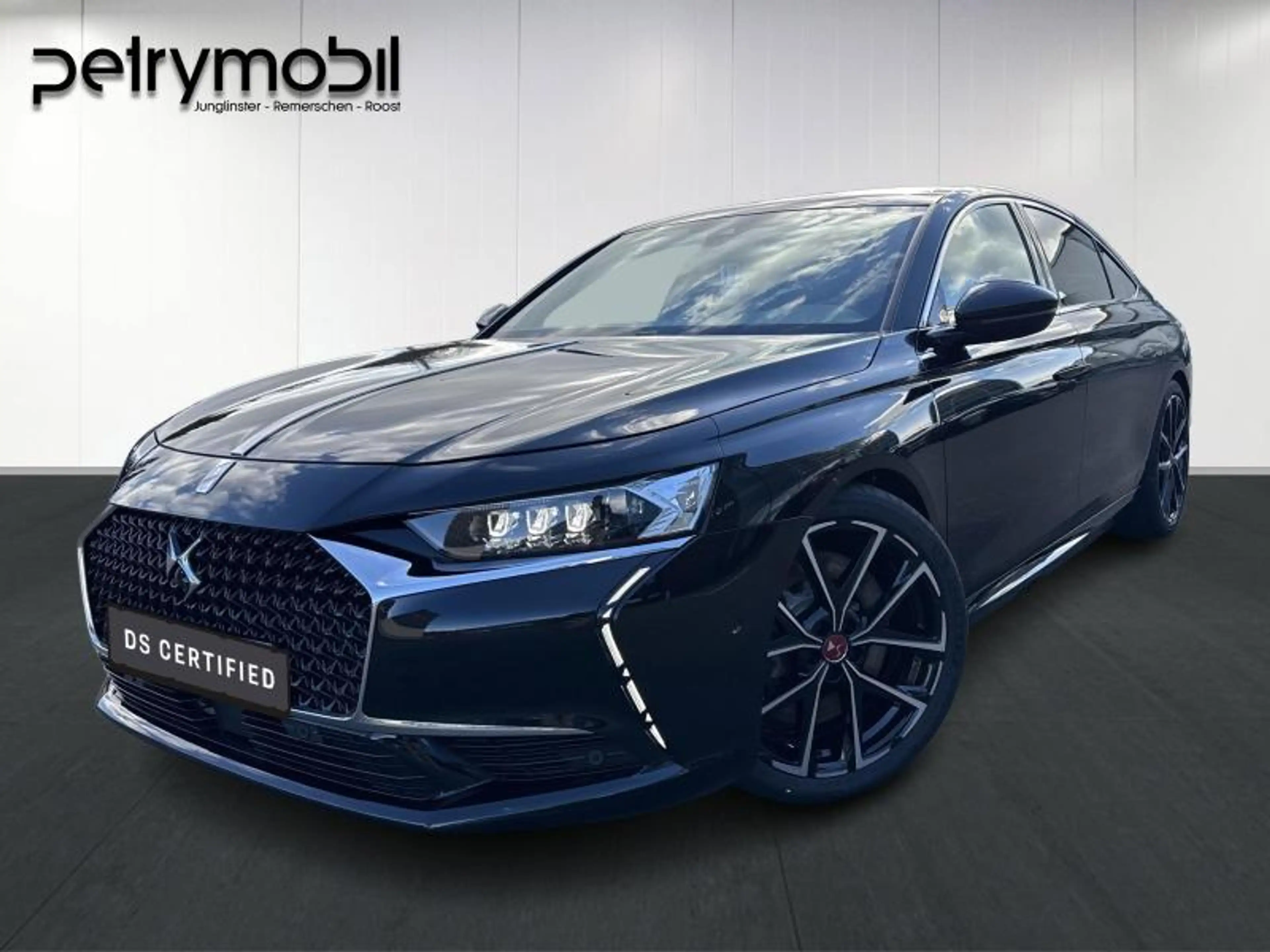 DS Automobiles DS 9 9 Performance Line +