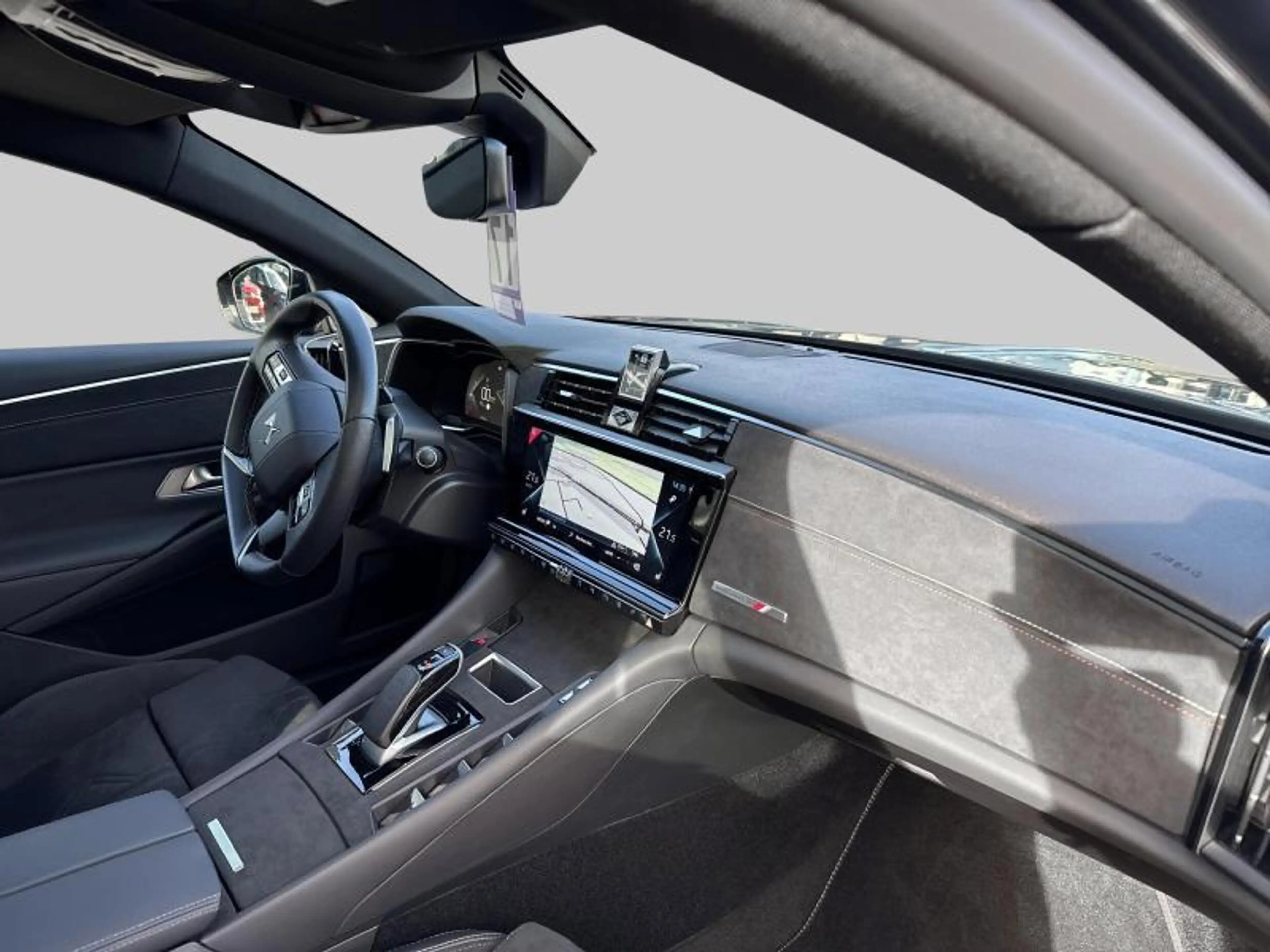 DS Automobiles DS 9 9 Performance Line + — photo 9