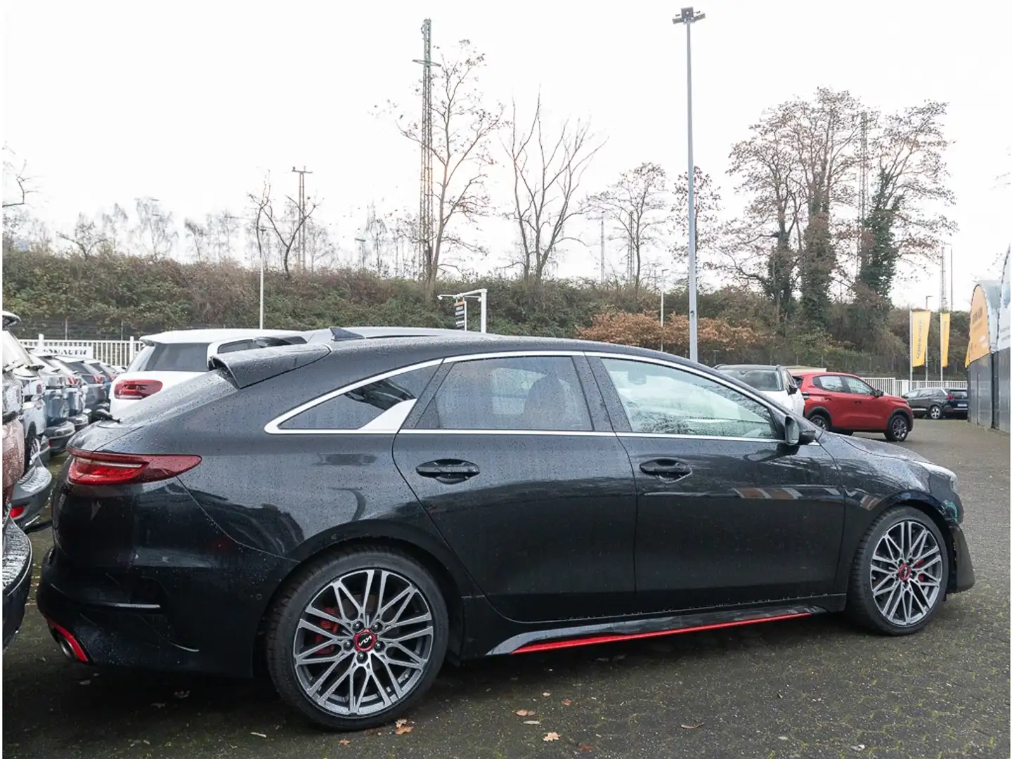 Kia ProCeed / pro_cee'd 1.6 GT +NAVI+PANO+L/SHZ+RFK+PDC+KLIMA+BC+ Schwarz - 2