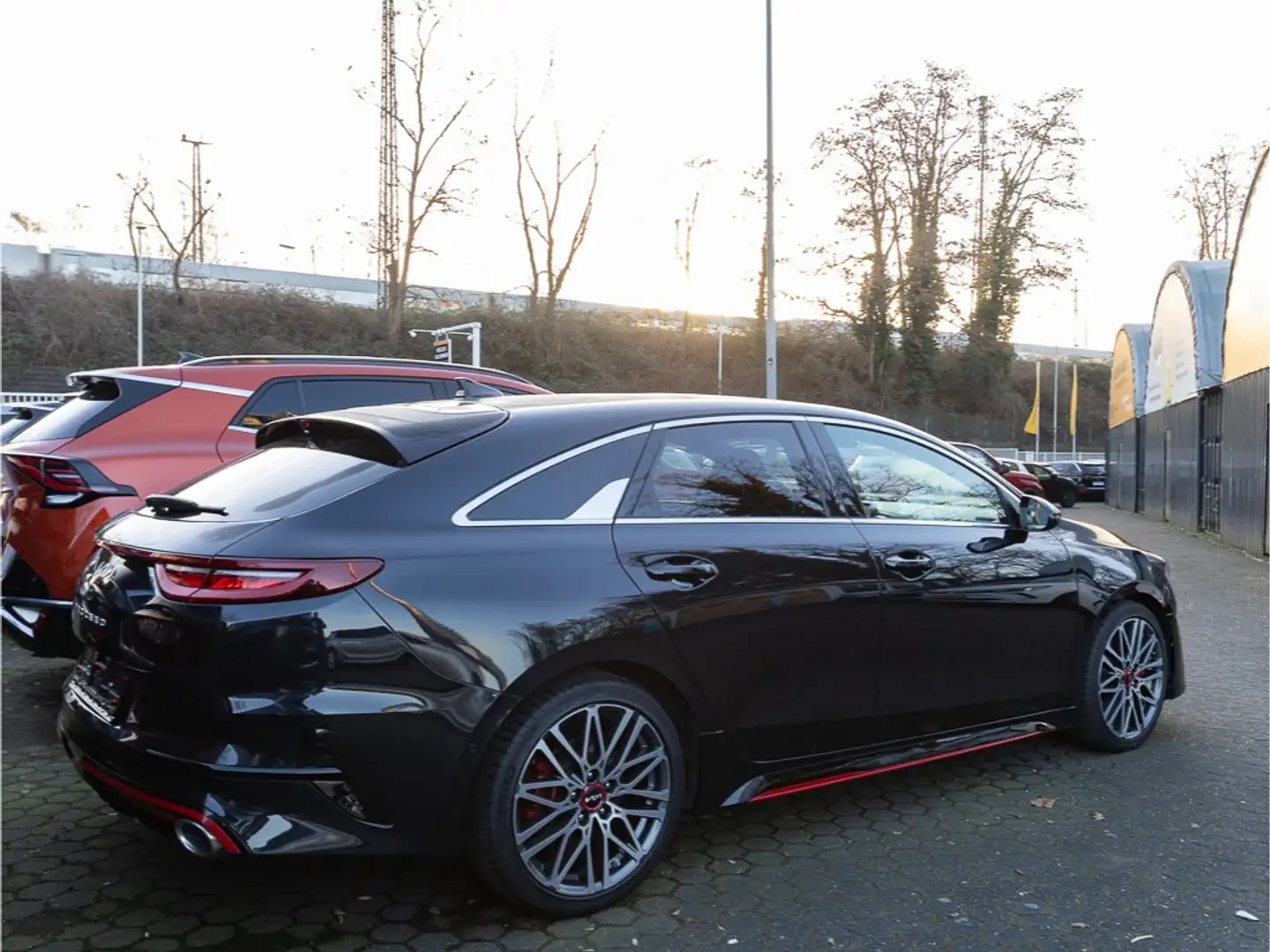 Kia ProCeed / pro_cee'd 1.6 GT +NAVI+PANO+L/SHZ+RFK+PDC+KLIMA+BC+ Noir - 2