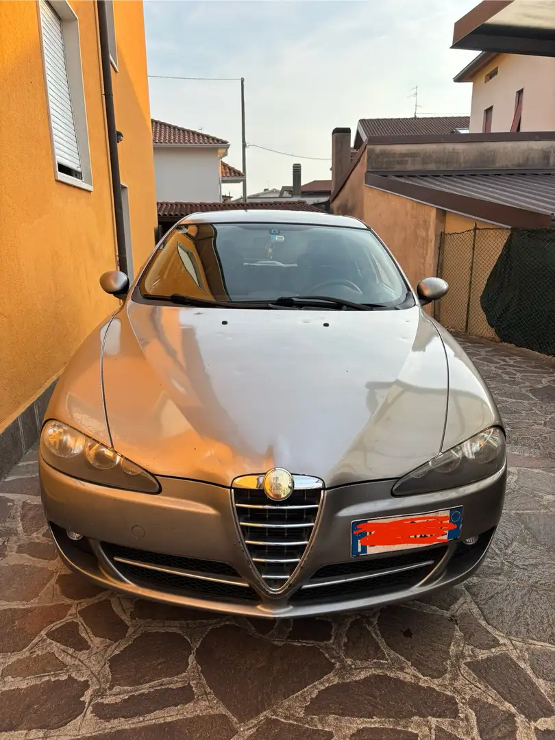 Alfa Romeo 147 5p 1.9 jtd Progression 120cv - 1