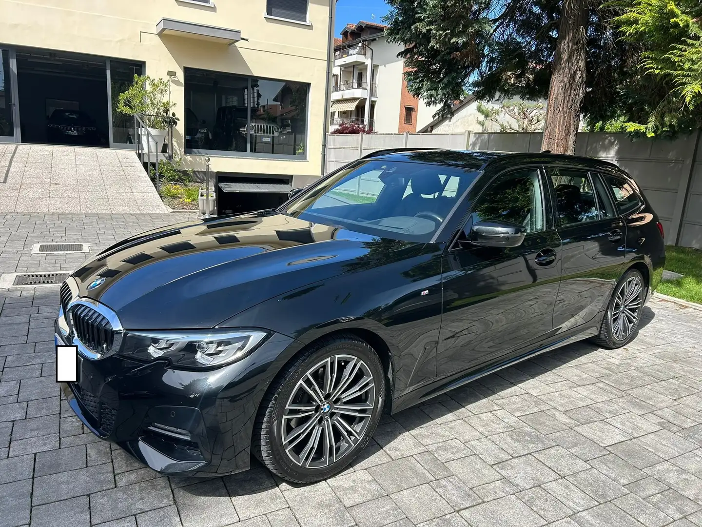 BMW 316 316d Touring mhev 48V Msport auto NAVI LED ACC Noir - 1