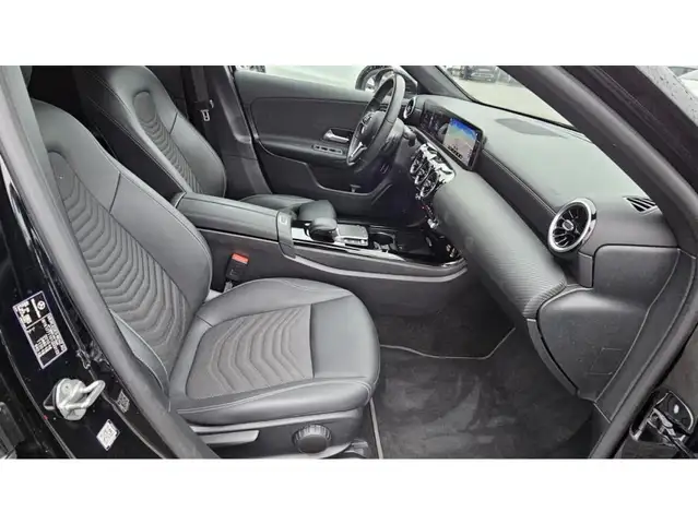 Mercedes-Benz Unknown Model view 15