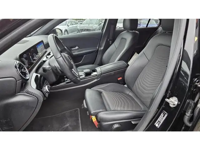 Mercedes-Benz Unknown Model view 14