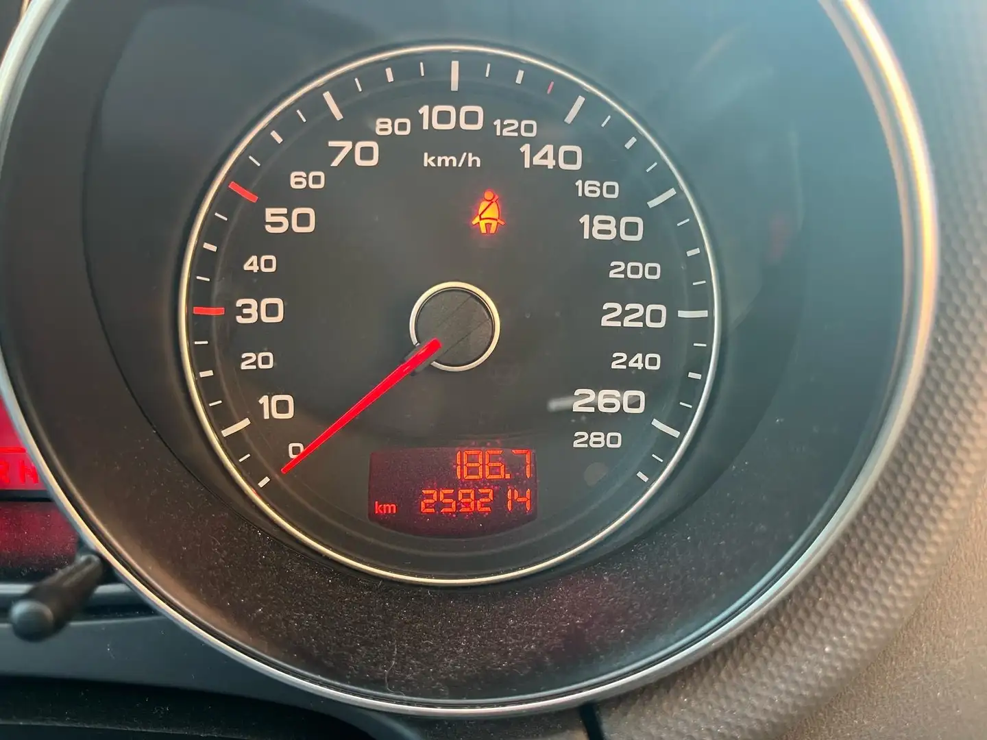 Audi TT 3.2 V6 quattro dsg - 2