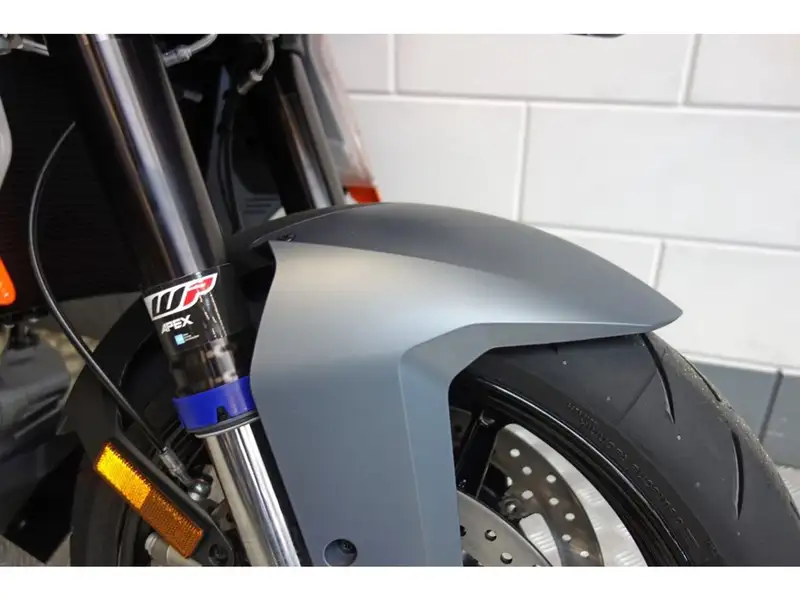 KTM 1290 Super Duke GT - foto 6