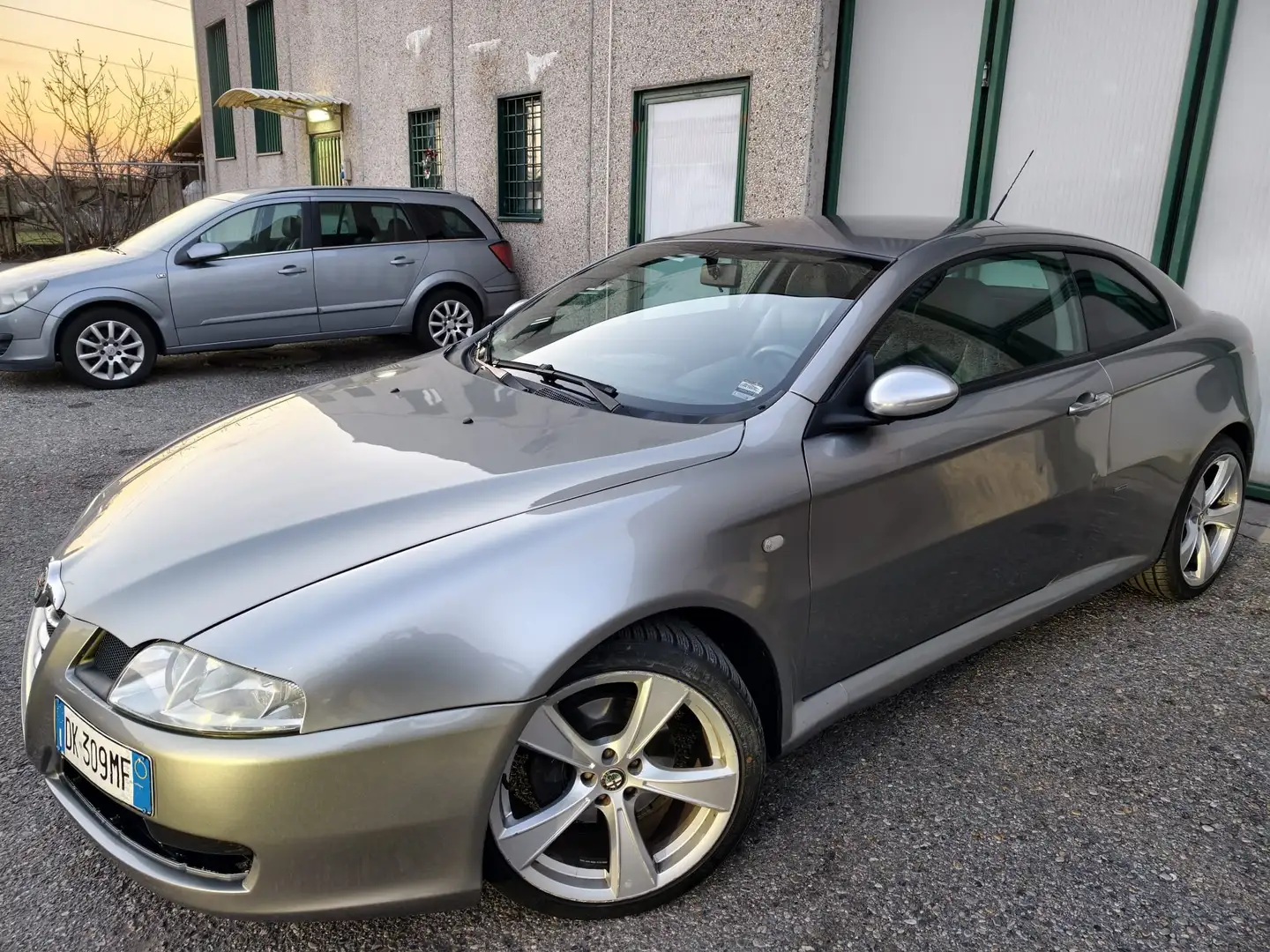 Alfa Romeo GT Q2 1.9 DIESEL DIFFERENZIALE TORSEN 2007 TAGLIANDO Silber - 1