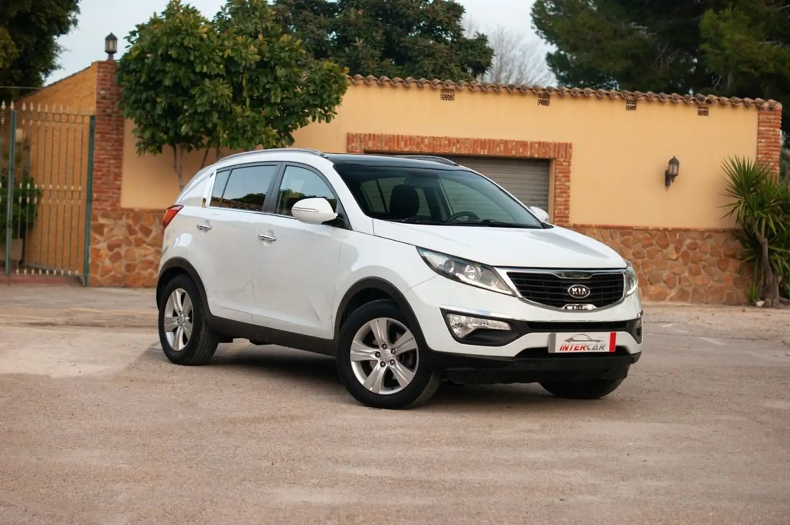 Kia Sportage 1.7 CRDI VGT Drive 4x2 Blanc - 1