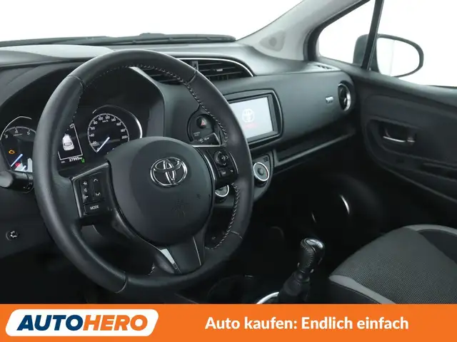 Toyota Yaris view 11