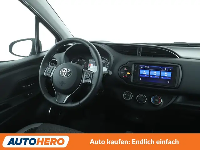 Toyota Yaris view 13