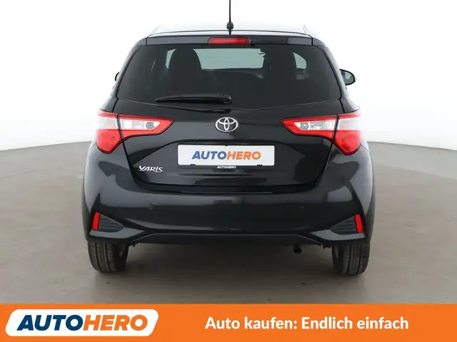 Toyota Yaris view 5