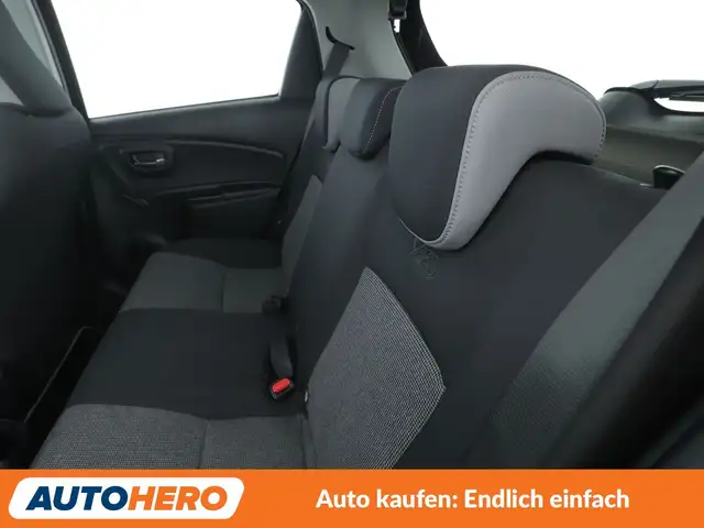 Toyota Yaris view 14