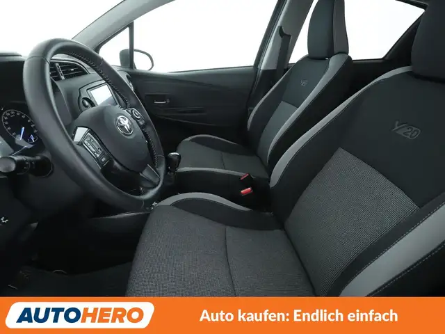 Toyota Yaris view 10