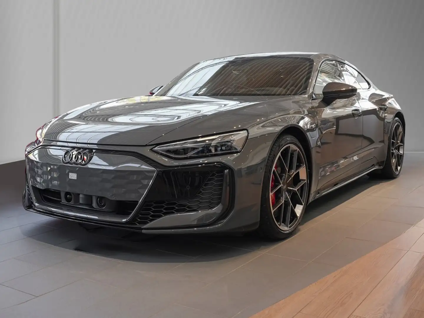 Audi RS e-tron GT MJ 2025 Carbondach, Head-up, Matrix Szary - 2