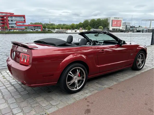Ford Mustang view 2