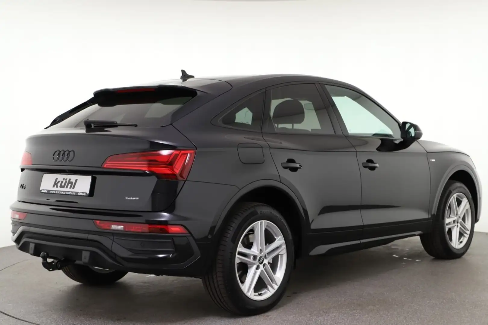 Audi Q5 55 TFSI e quattro S tronic S line M Schwarz - 2