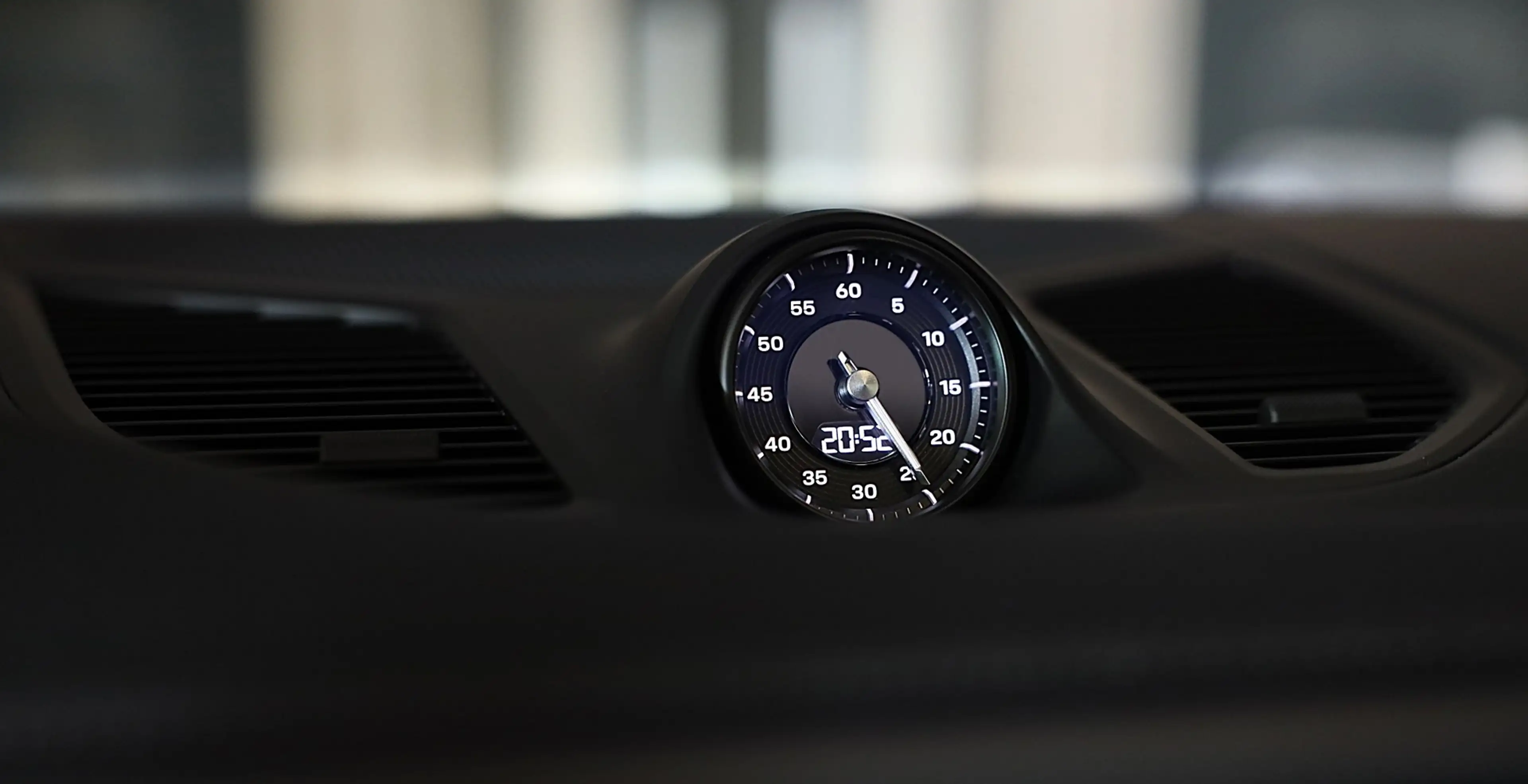 Porsche Cayenne 3.0 S E-Hybrid / 520 Pk / Head Up / 360 Camera / A — photo 31